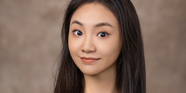 Yichen Hong Headshot