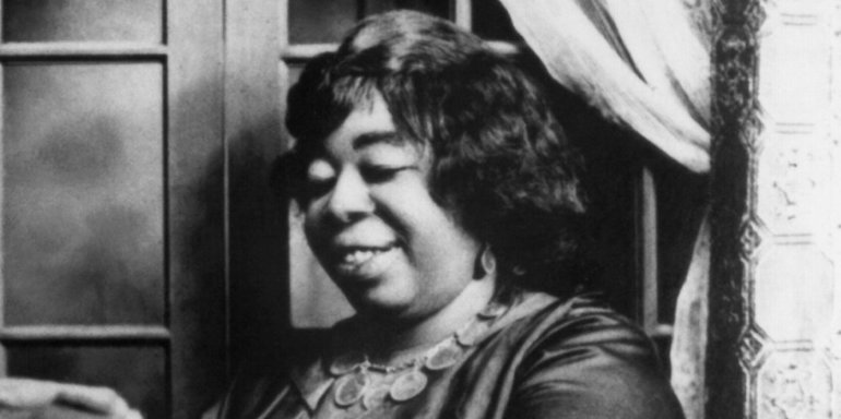 Ma Rainey Performed From A Young Age 1602527494